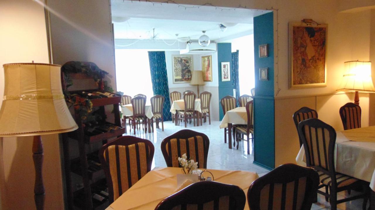 Zbyszko Hotel 3*